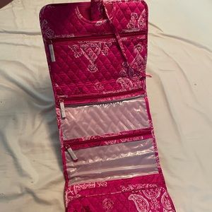 NWT Vera Bradley hanging makeup bag